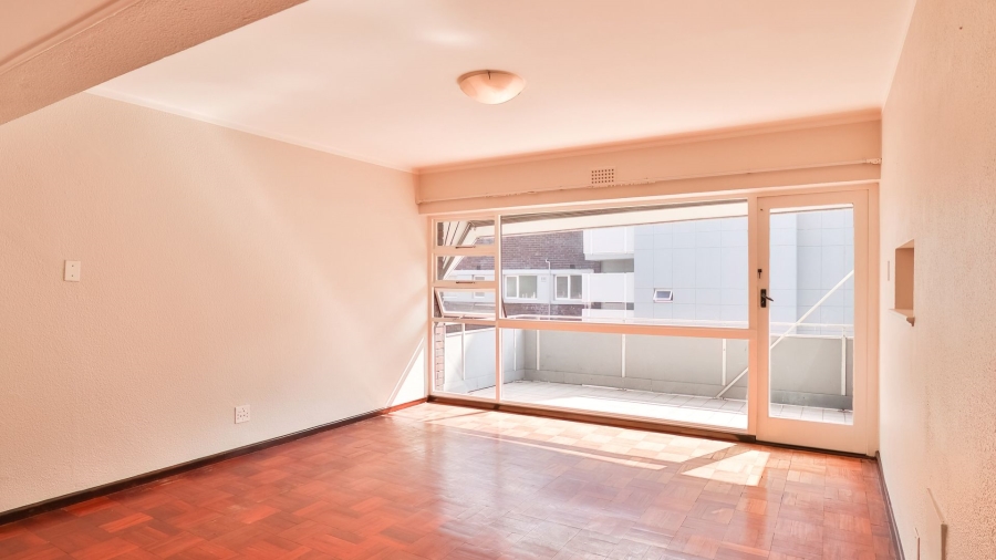 To Let 2 Bedroom Property for Rent in Sea Point Western Cape